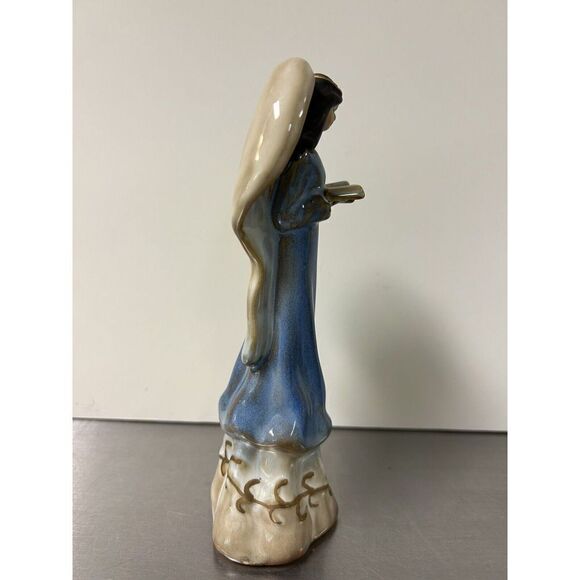 Porcelain Angel Figurine  7” Tall Reading Bible/Book. Great Condition - Picture 2 of 8